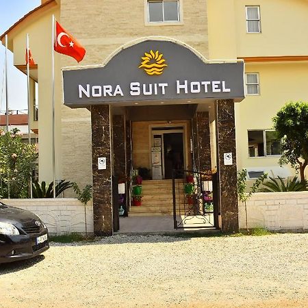 Nora Suit Hotel Side Bagian luar foto