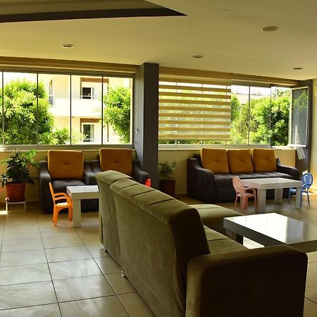 Nora Suit Hotel Side Bagian luar foto